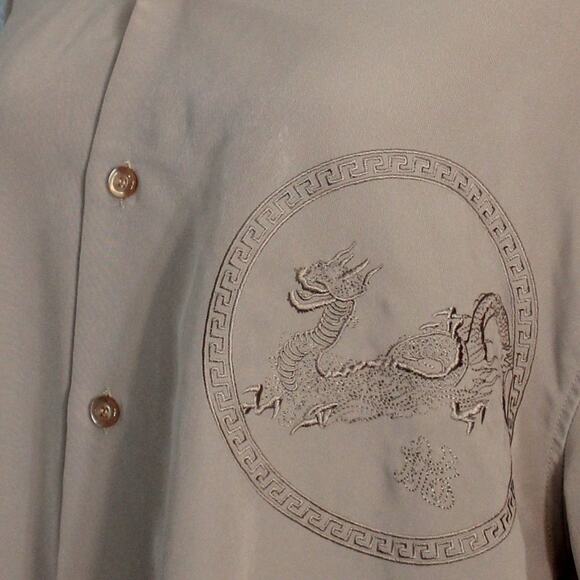Vintage Embroidered Dragon Shirt Men's Size Large - Picture 8 of 9